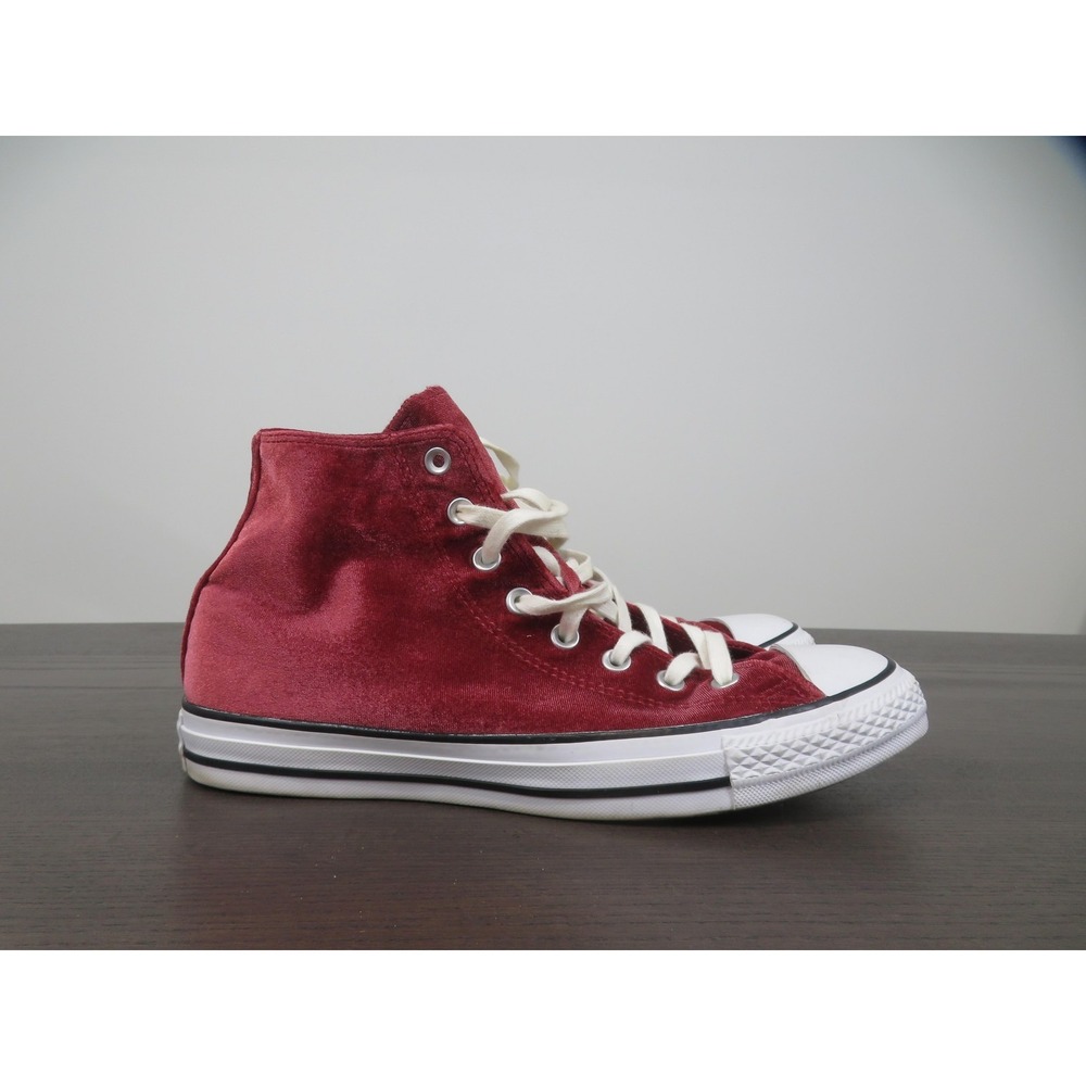 Converse Chuck Taylor All Star Shoes Womens 11 Red Velvet High Top 557932F